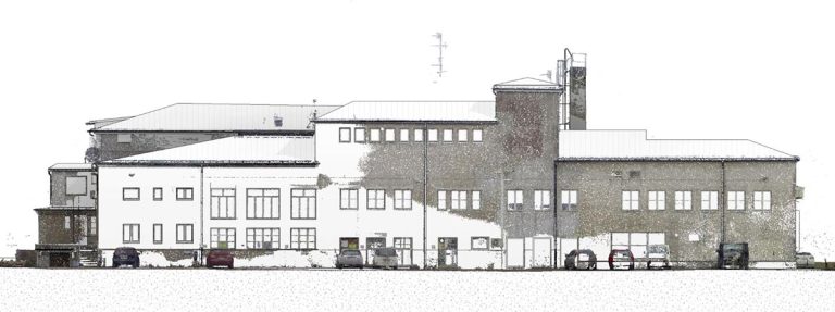 Fastighetsutveckling och fasadrenovering med återställande av ursprungliga delar.